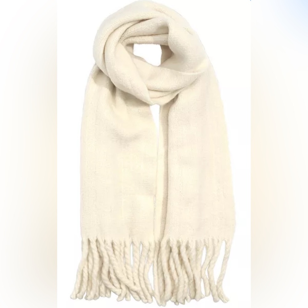 Echo 23 Plush Boucle Fringe Scarf in Cream Winter Wrap